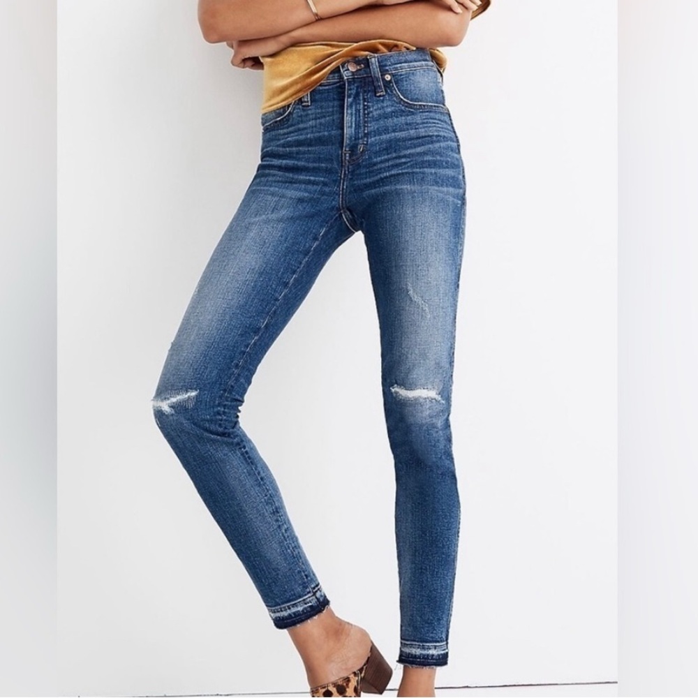 Madewell 9 Inch High Rise Skinny – rip and Repair edition – Size 30